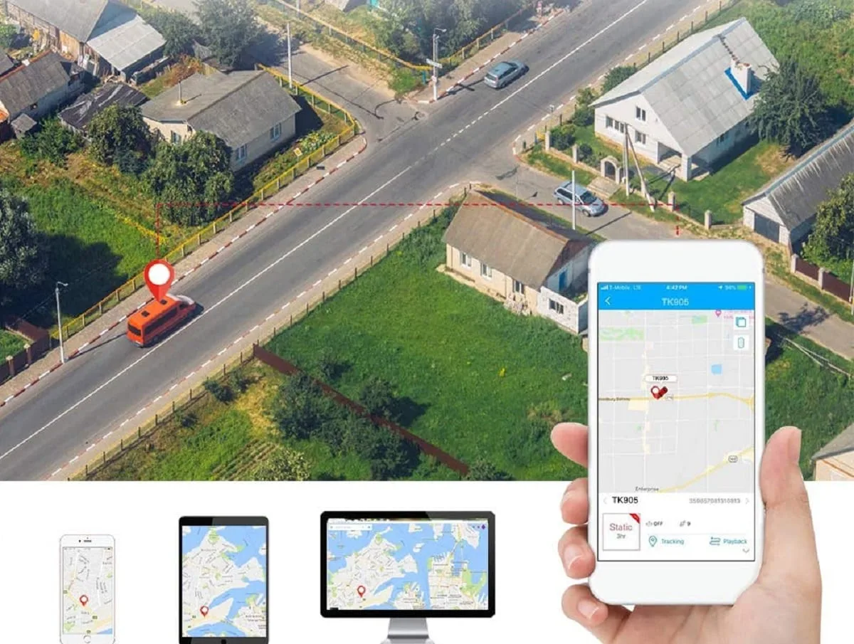 Un petit traceur GPS magnétique fixé sous un véhicule pour un suivi en temps réel